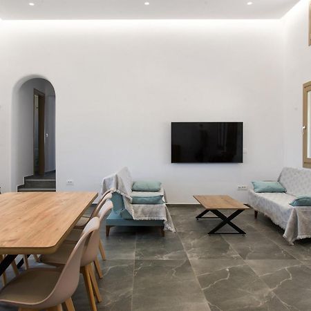 Maistros Apartments Mykonos 프텔리아 외부 사진