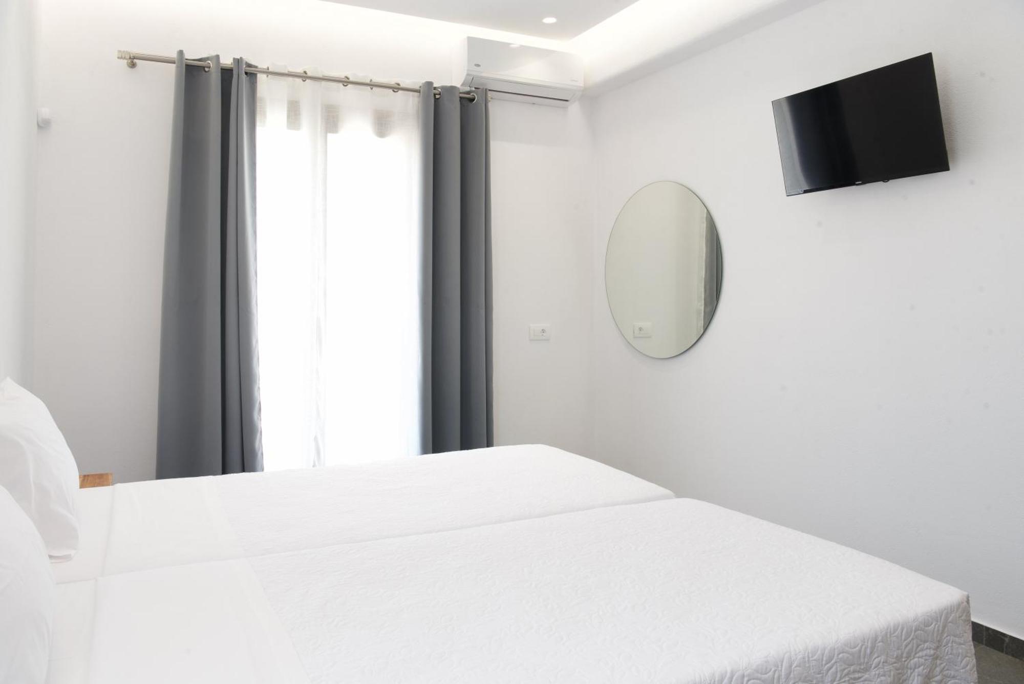 Maistros Apartments Mykonos 프텔리아 외부 사진